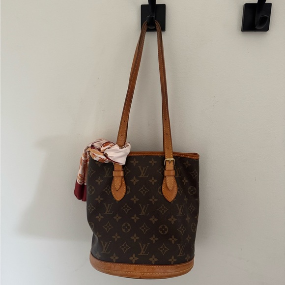 Louis Vuitton Brown Monogram Bucket Bag - Picture 2 of 7
